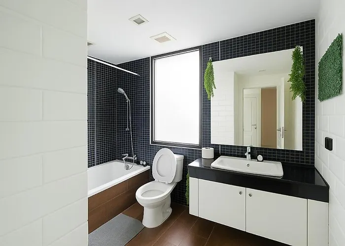 Modern 2 Bed Executive Unit 5min To Nana Bts 아파트 *