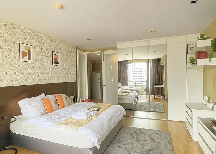 Modern 2 Bed Executive Unit 5min To Nana Bts 아파트 *